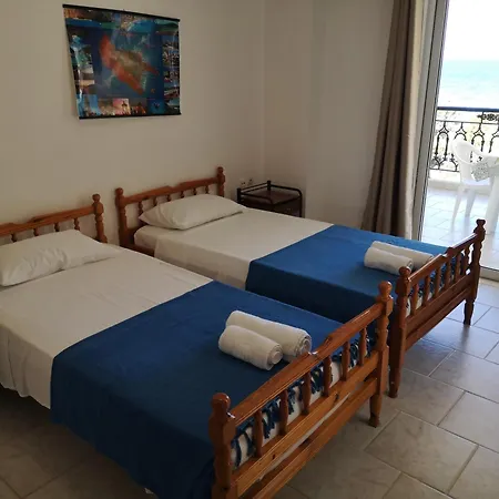 Anemone Blue Seaside Апартаменты *